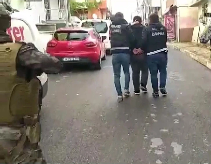 İstanbul’da 21 adrese uyuşturucu operasyonu: 14 gözaltı
