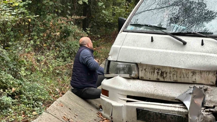 İstanbul’da orman yolunda feci kaza: Yaralının çalan telefonuna itfaiye eri cevap verdi
