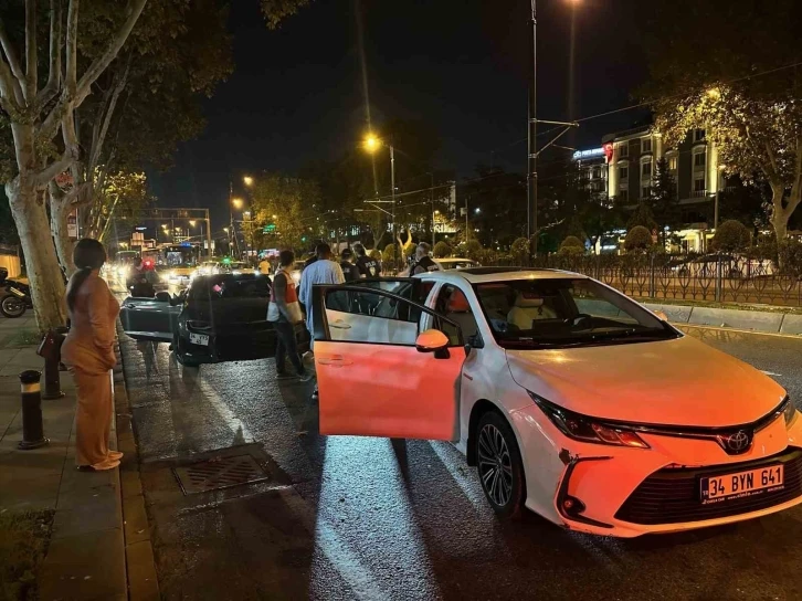 İstanbul’da "Huzur" uygulaması: Araçlar didik didik arandı
