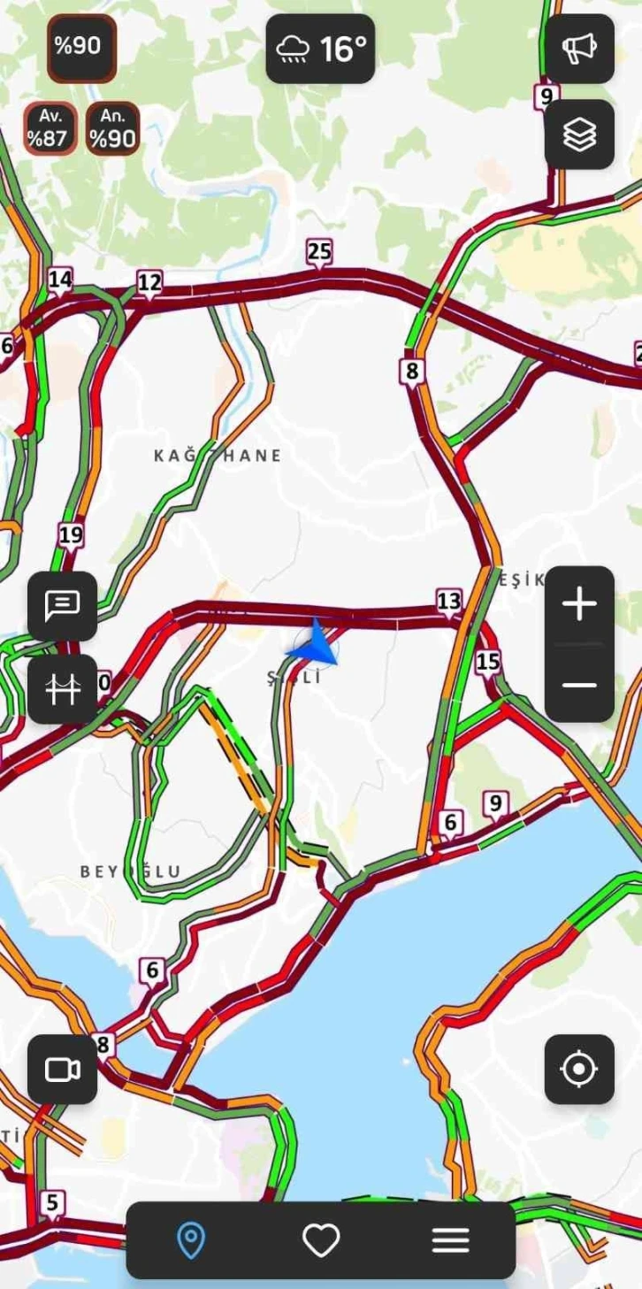 İstanbul’da trafik yoğunluğu rekor seviyeye çıkarak yüzde 90’a ulaştı
