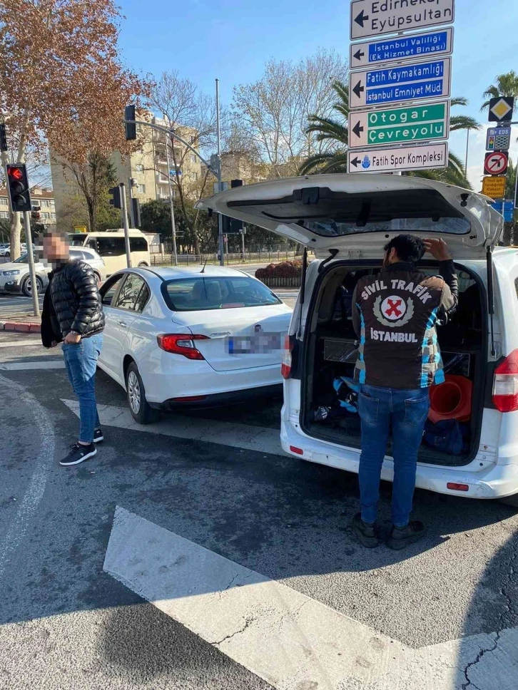 İstanbul’da trafikte makas atan sürücü polisten kaçamadı
