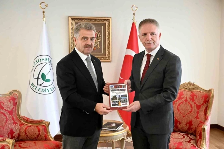 İstanbul Valisi Gül, Gaziosmanpaşa’da temaslarda bulundu
