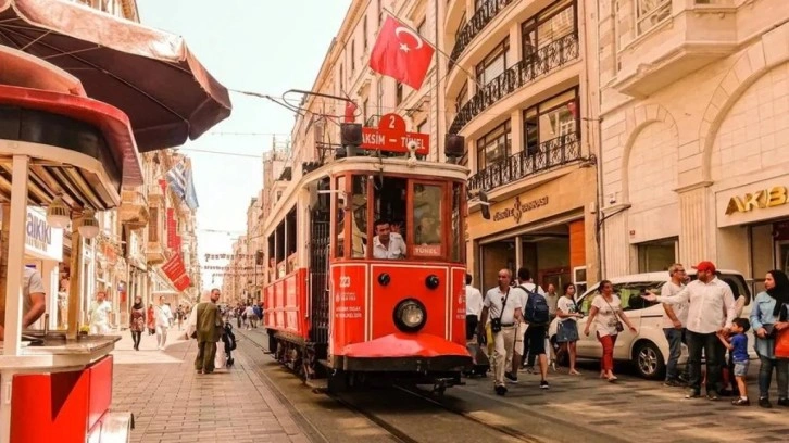 İstanbul'a gelen turist sayısında rekor kırıldı