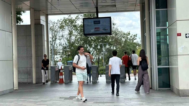 İTÜ’de yangın paniği: O sırada havuzda bulunan çocuklar ve aileleri tahliye edildi
