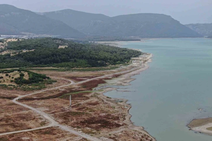 İzmir barajlarında tehlike yaklaşıyor: "Son yılların en düşük seviyesi"
