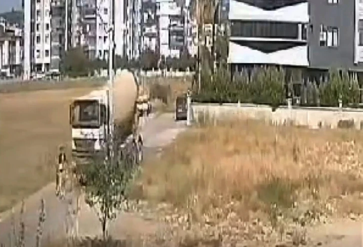 İzmir’de anne ve kızını altına alan beton mikserinin sürücüsü serbest
