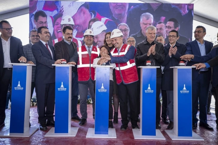 İzmir’de belediye personeli ve dar gelirli aileler için toplu konut projesi
