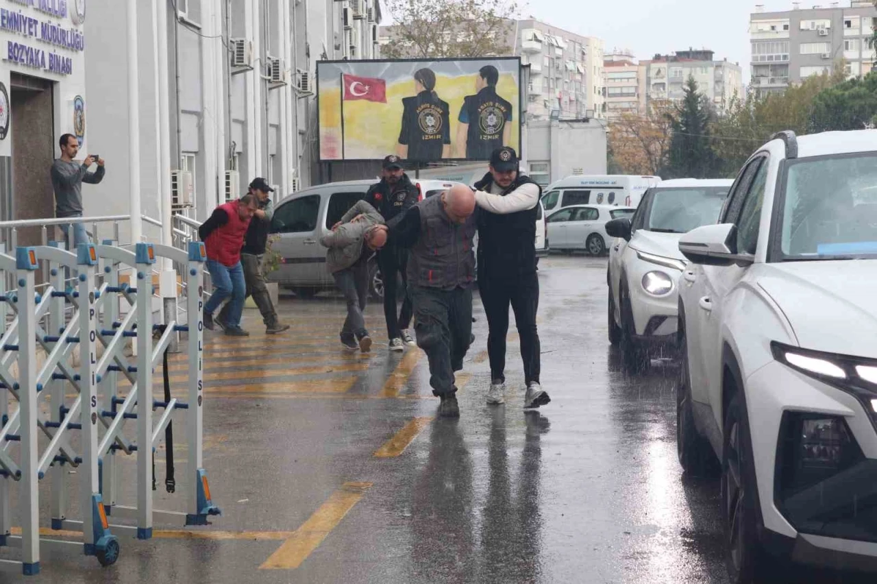 İzmir’de bir bebeğin öldüğü zehirlenme olayında 2 tutuklama
