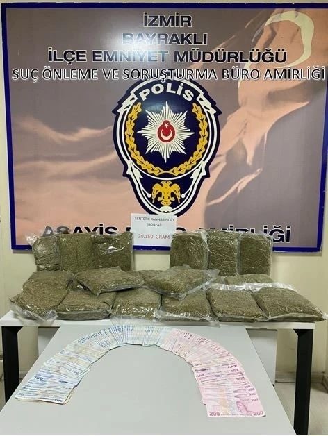 İzmir’de bir evden 20 kilo bonzai ele geçirildi
