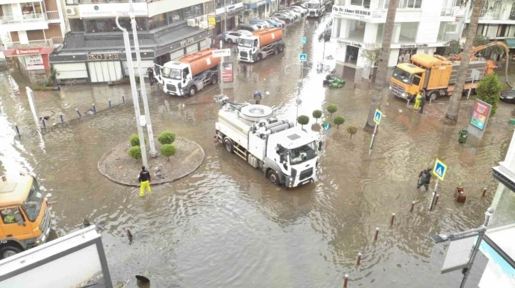 İzmir’de deniz taşkınlarına istinat duvarıyla önlem geliyor
