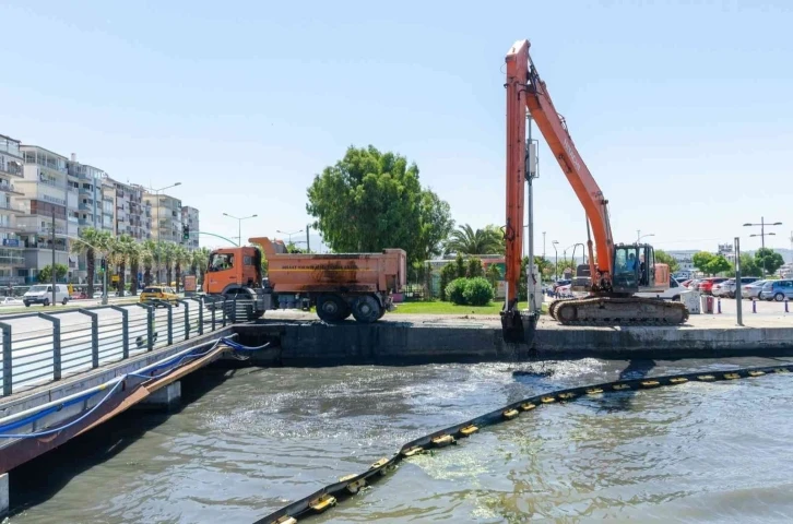 İzmir’de temiz körfez ve sıfır koku için seferberlik
