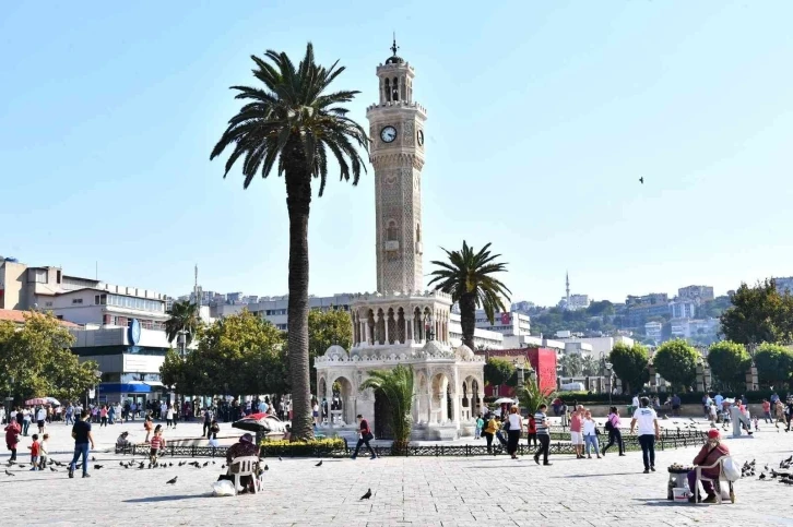 İzmir, Dünya Turizm Kentleri Federasyonuna kabul edildi
