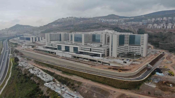 İzmir Şehir Hastanesi ekim ayında tamamlanıyor
