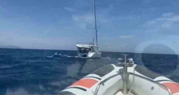 İzmir'de 6 FETÖ firarisi tekneyle yurt dışına kaçmak üzereyken yakalandı