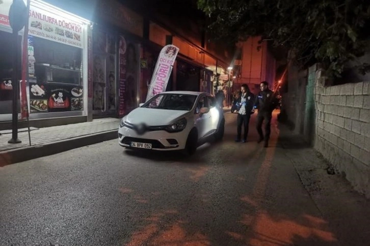 İzmir’de otomobile silahlı saldırı: 1 ölü