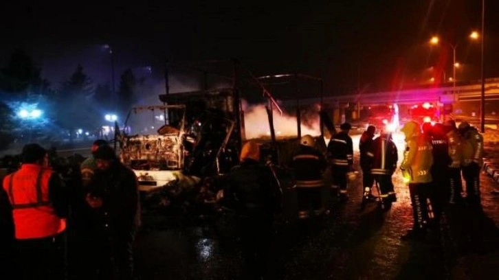 İzmir'den deprem bölgesine giden yardım TIR'ı yandı!