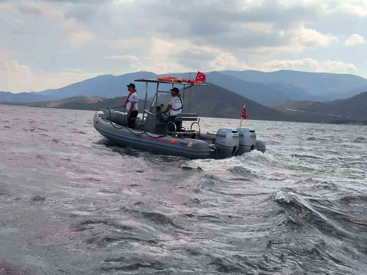 Jandarma ekipleri Bafa Gölü Tabiat Parkı’nda denetimlerini sürdürüyor
