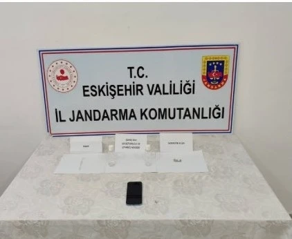 Jandarma’nın uyuşturucu operasyonunda 3 şüpheli yakalandı
