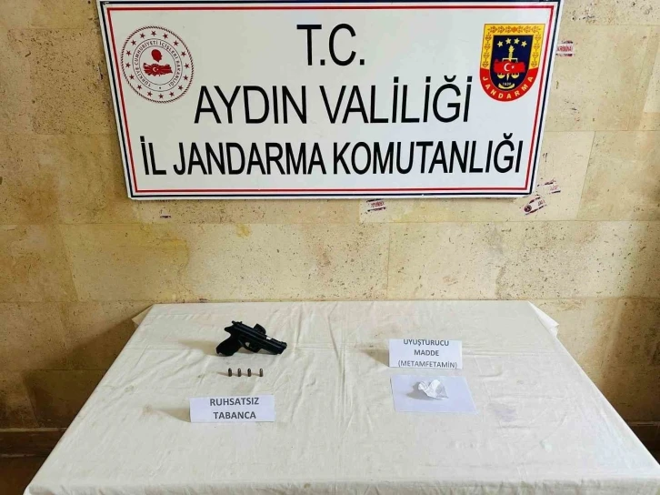 Jandarma şüphesinde haklı çıktı, üzerinde uyuşturucuyla yakalandı
