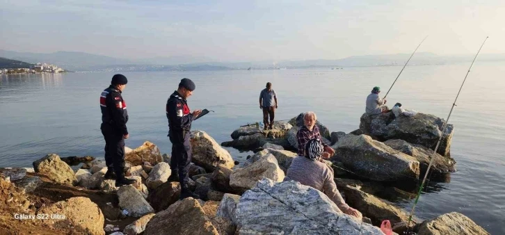 Jandarmadan huzur operasyonu 49 gözaltı
