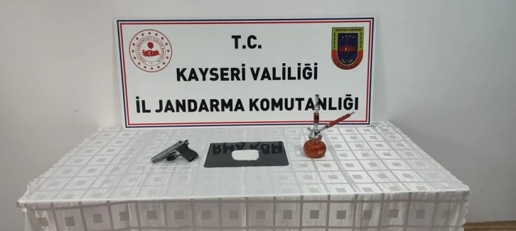 Jandarmadan uyuşturucu operasyonu
