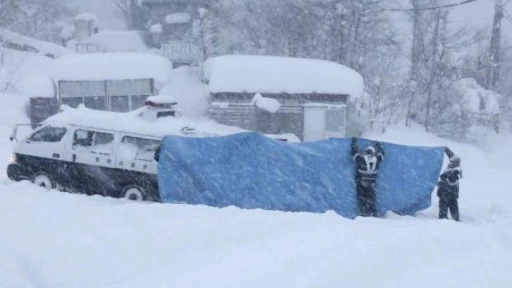 Japonya'da çığ felaketi: 2 ölü