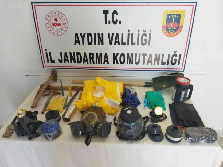 Kaçak kazı yaparken suçüstü yakalandılar
