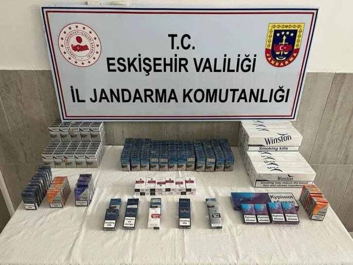 Kaçak sigara satan şahsa jandarmadan operasyon
