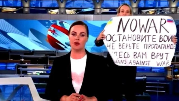 Kaçtığı iddia ediliyordu, Şanlıurfa'da çıktı! Savaş karşıtı Rus spiker Şanlıurfa'da