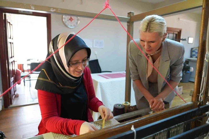 Kadın Girişimi ve İşletme Kooperatifi’nde kadınlarla bir araya geldi
