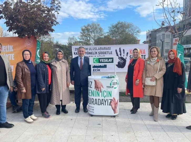 Kadına Yönelik Şiddete ’Dur’ demek için stantların başına geçtiler
