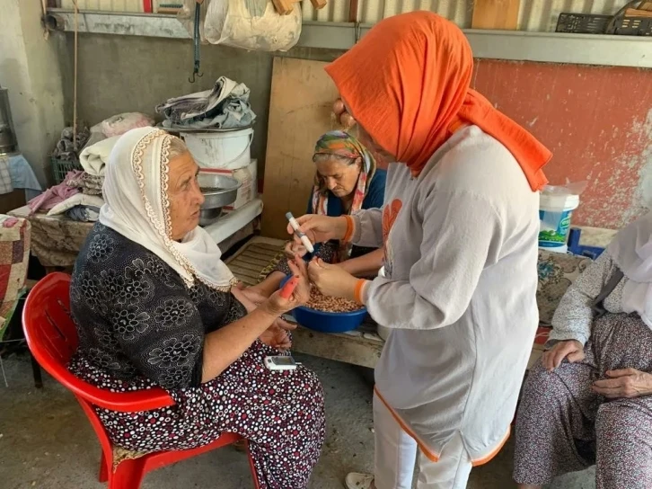 Kadirli Belediyesi’nin evde sağlık hizmeti devam ediyor
