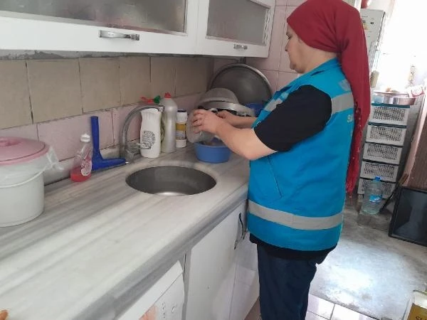 Kadirli'de 800 kişi evde bakım hizmetlerinden faydalandı