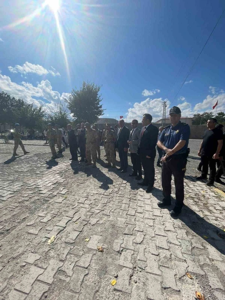 Kahraman Mehmetçikler El-Bab’dan Kağızman’a döndü
