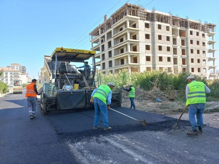 Kahramankazan Belediyesi asfalt çalışmalarına devam ediyor
