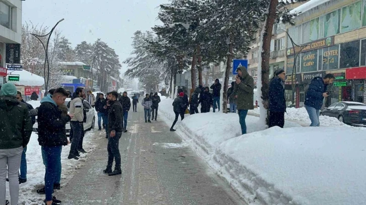 Kahramanmaraş’taki 7.6 büyüklüğündeki deprem doğu illerinde de hissedildi
