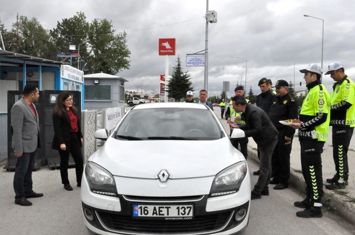 Kalmakam Görmüş’ten sürücülere emniyet kemeri uyarısı
