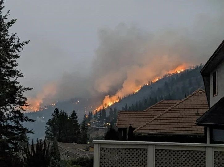 Kanada’da yangın felaketi sürüyor: British Columbia’da 36 bin kişi için tahliye alarmı
