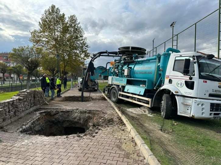 Kanalizasyon hattından çıkanlar “bu kadarda mı olur’ dedirtti
