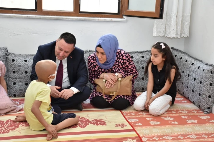 Kanser hastası çocuğun tedavi öncesi isteği duygulandırdı
