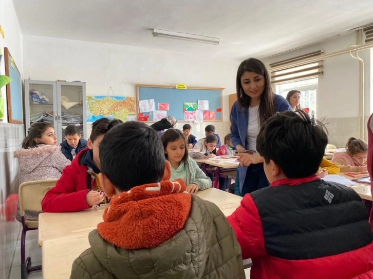 KAPEM çalışanları depremzede çocuklar için seferber oldu
