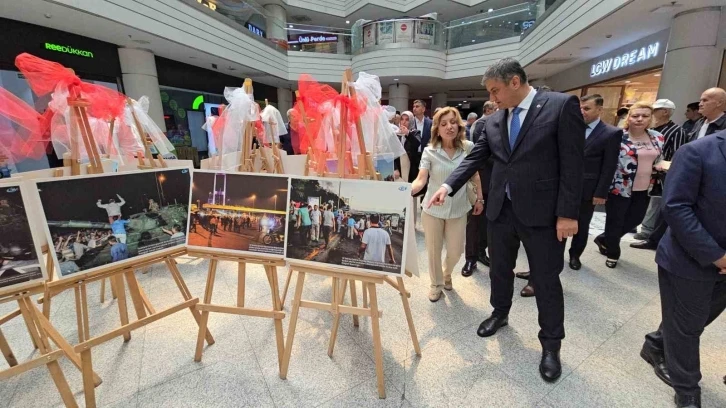 Karabük’te "15 Temmuz" konulu fotoğraf ve resim sergisi açıldı
