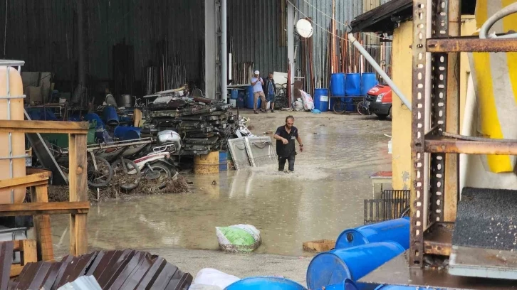 Karabük’te yağmur sonrası bilindik manzaralar yaşandı
