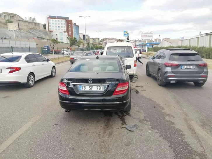 Karabük’te zincirleme kaza: 1 yaralı
