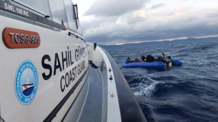 Karaburun Açıklarında Düzensiz Göçmen Operasyonu