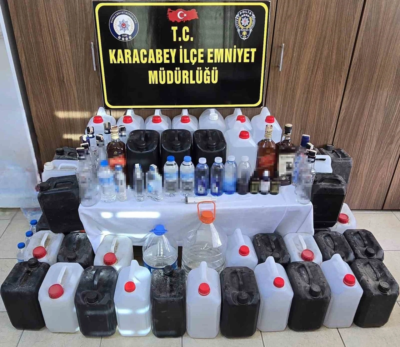 Karacabey’de sahte ve kaçak alkol operasyonu
