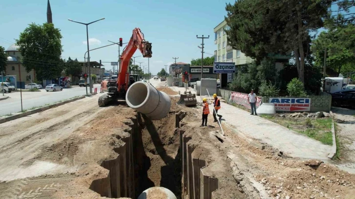 Karacabey’in altı da üstü de yenileniyor
