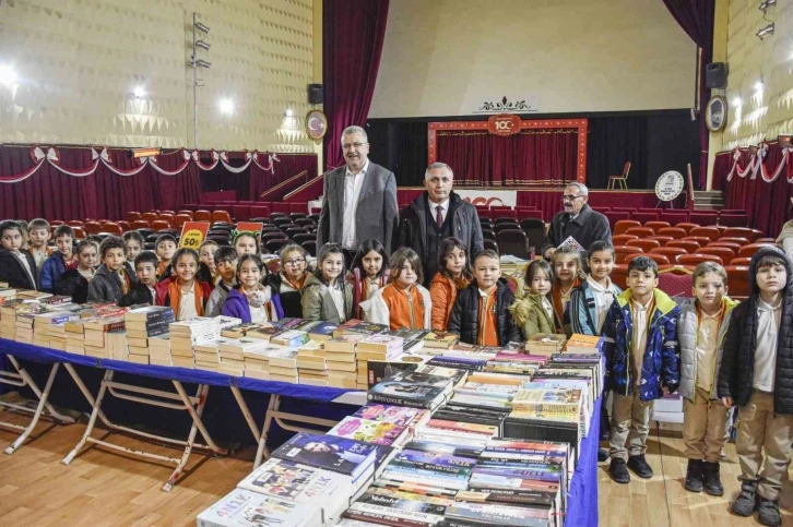 ’Karacabey Kitap Günleri’ büyük beğeni topladı
