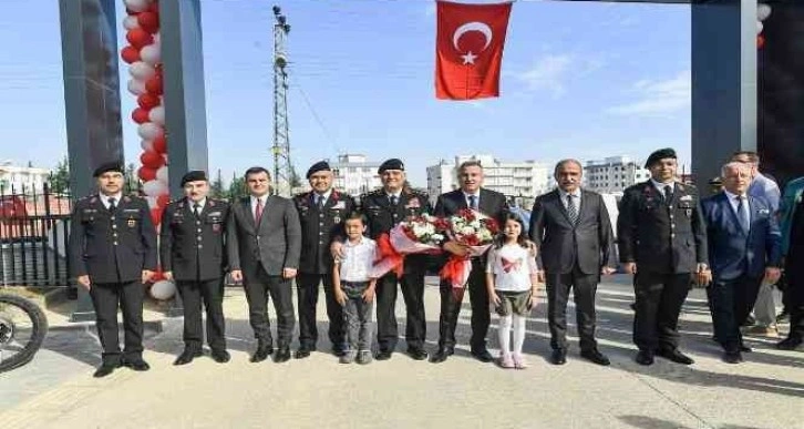 Karaisalı İlçe Jandarma Komutanlığına yeni hizmet binası