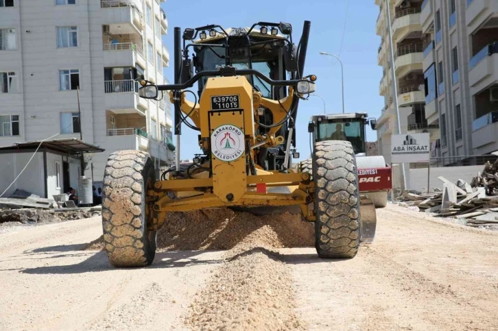 Karaköprü’de yeni yol açma mesaisi sürüyor
